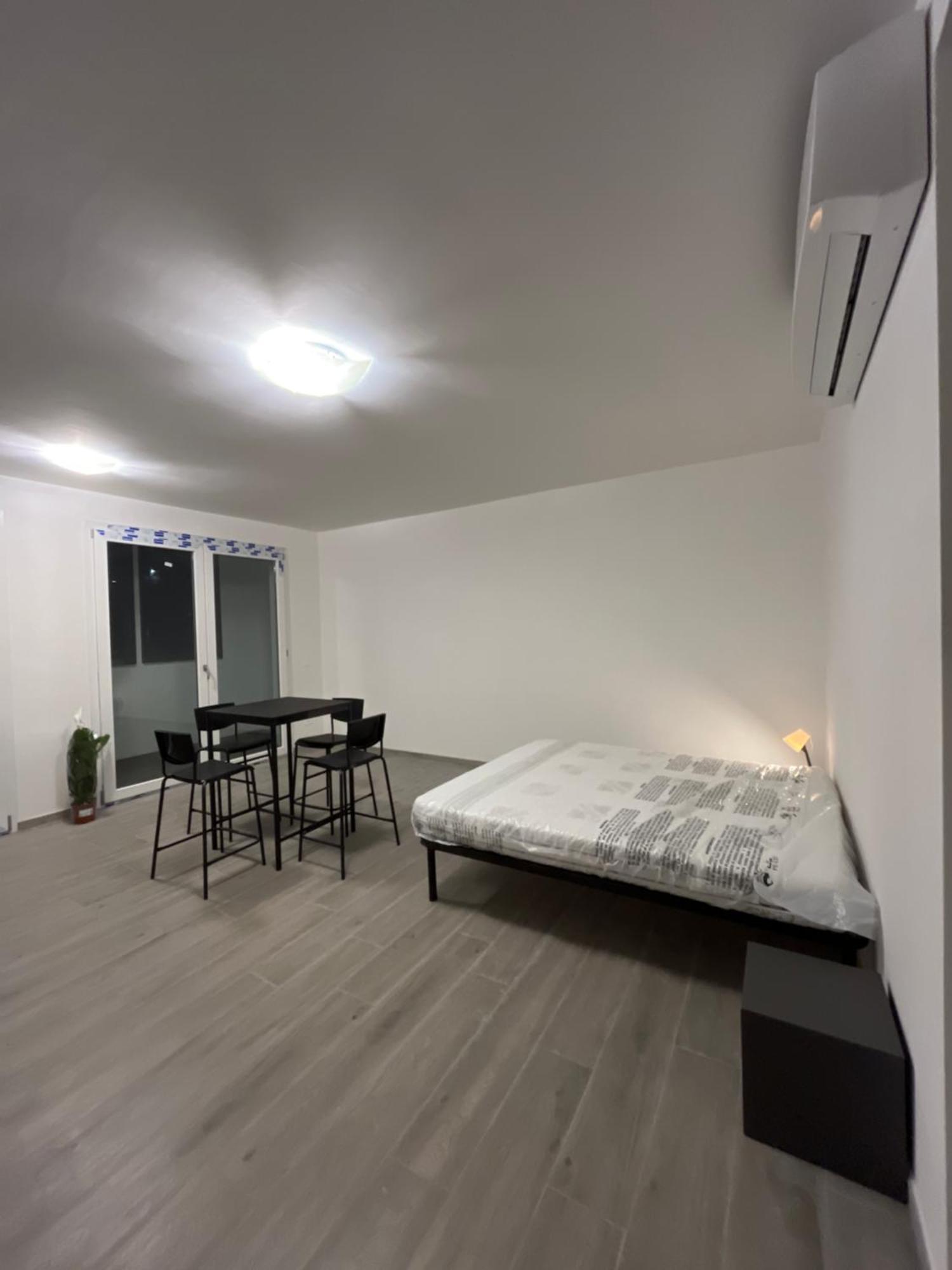 Alessandrino Apartment Rom Eksteriør billede